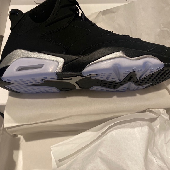 2022 Jordan 6 retro Chrome